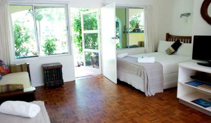 Villa Marine Eco-Friendly Wildlife Accommodation Cairns