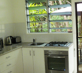 Rainforest Accommodation Cairns - Villa Marine Luxury Rainforest Accommodation